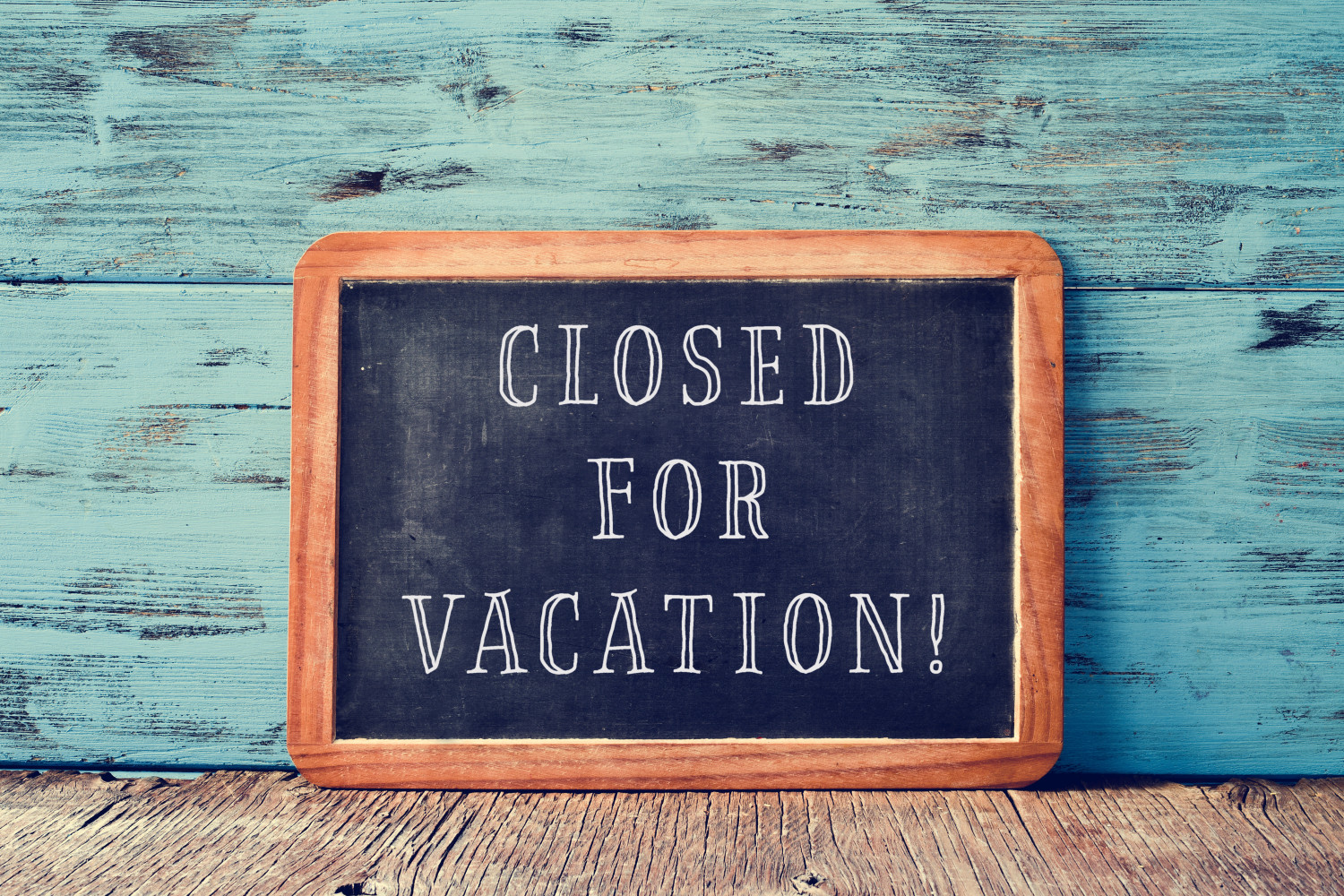Closed For Vacation Sign Template